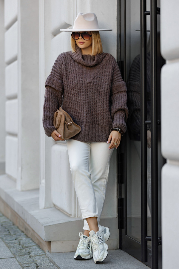 Sweter oversize z golfem Rosso Ciemne Kakako